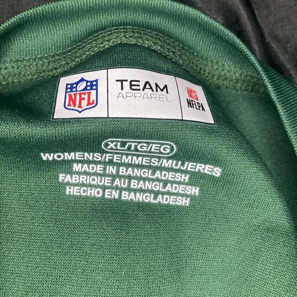 NFL woman’s jersey for my Green Bay Packers fans. - Picture 4 of 4